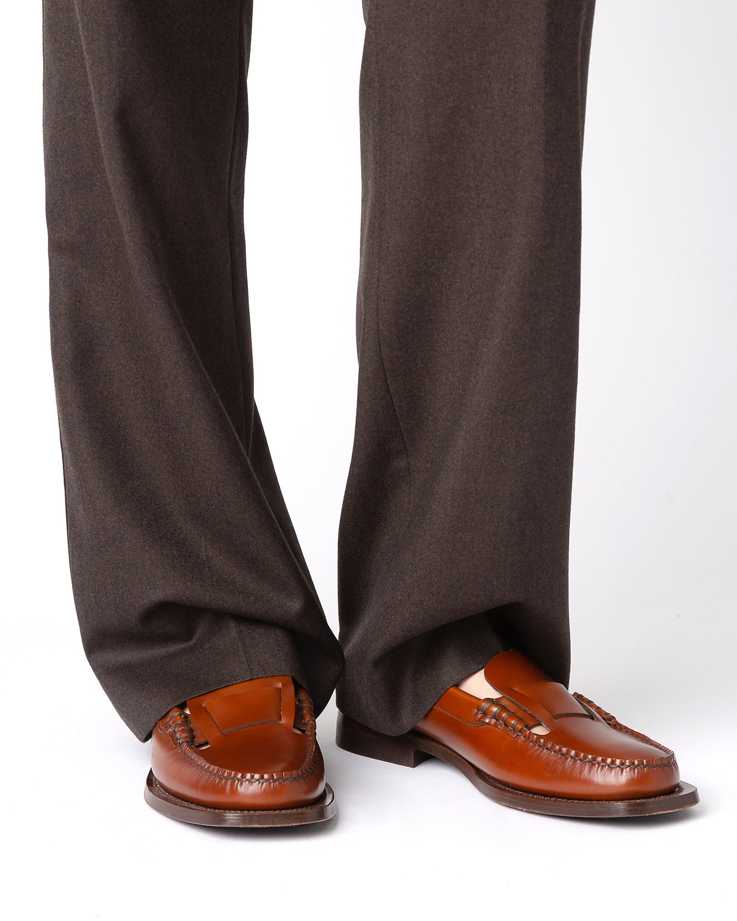 Hereu Online SINEU - Interlaced Detail Slip-On Loafer - Women