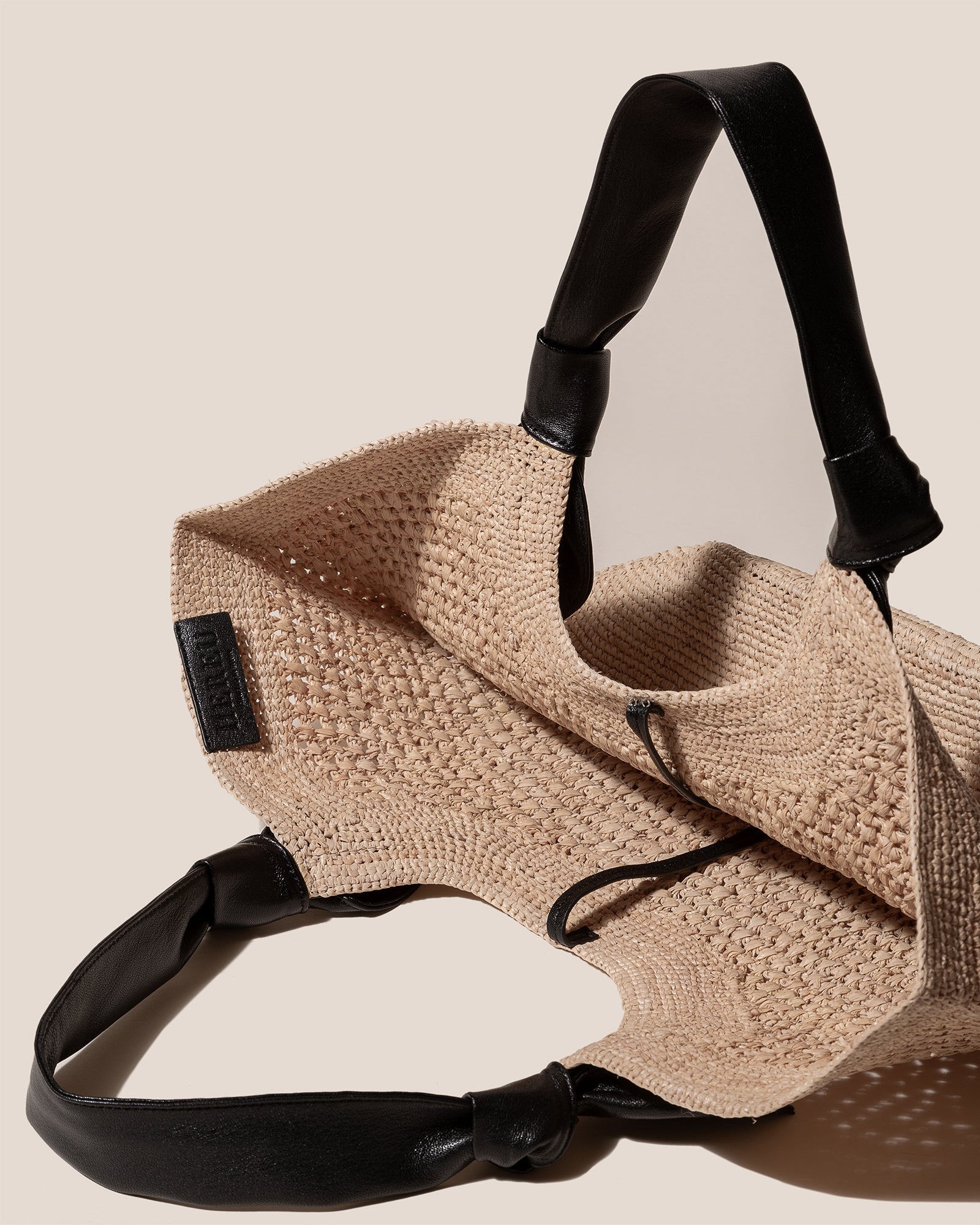 Hereu FONOL - Crocheted Raffia Basket - Women