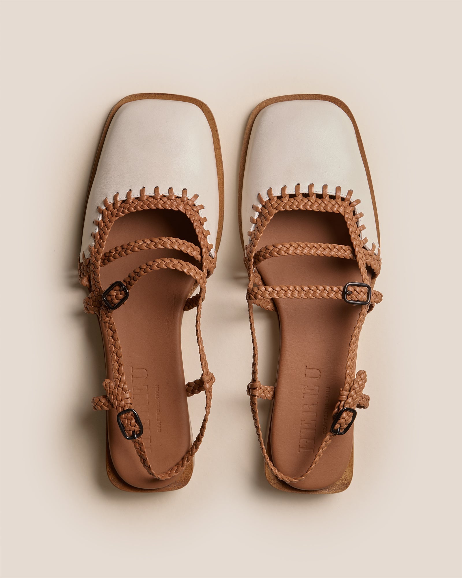 Hereu Online ADRATA - Woven Square-Toe Sandal - Women