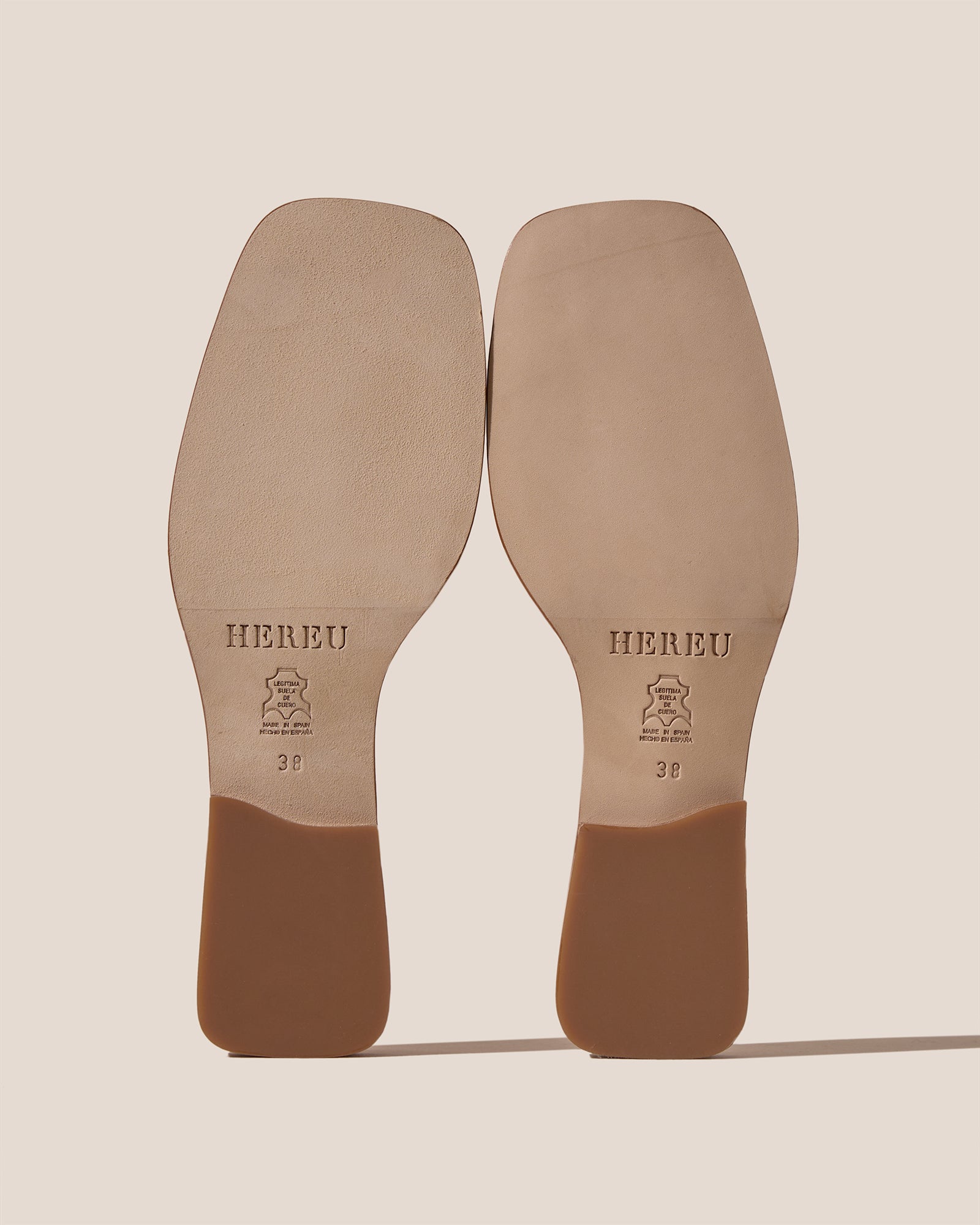 Hereu Online ADRATA - Woven Square-Toe Sandal - Women