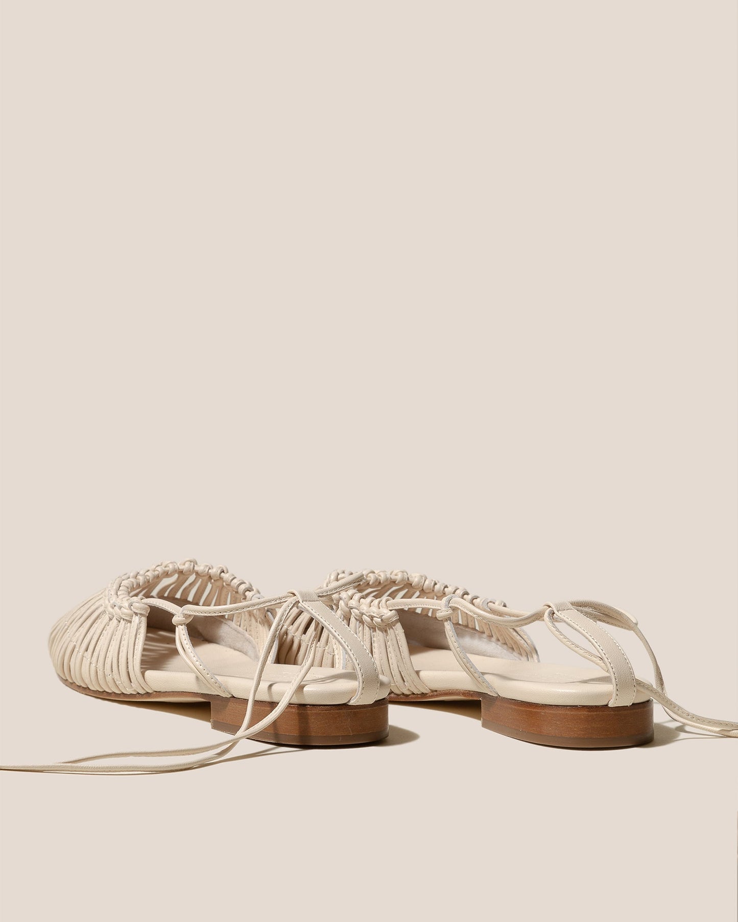 Hereu US MANTERA - Round-Toe Knotted Sandal - Women