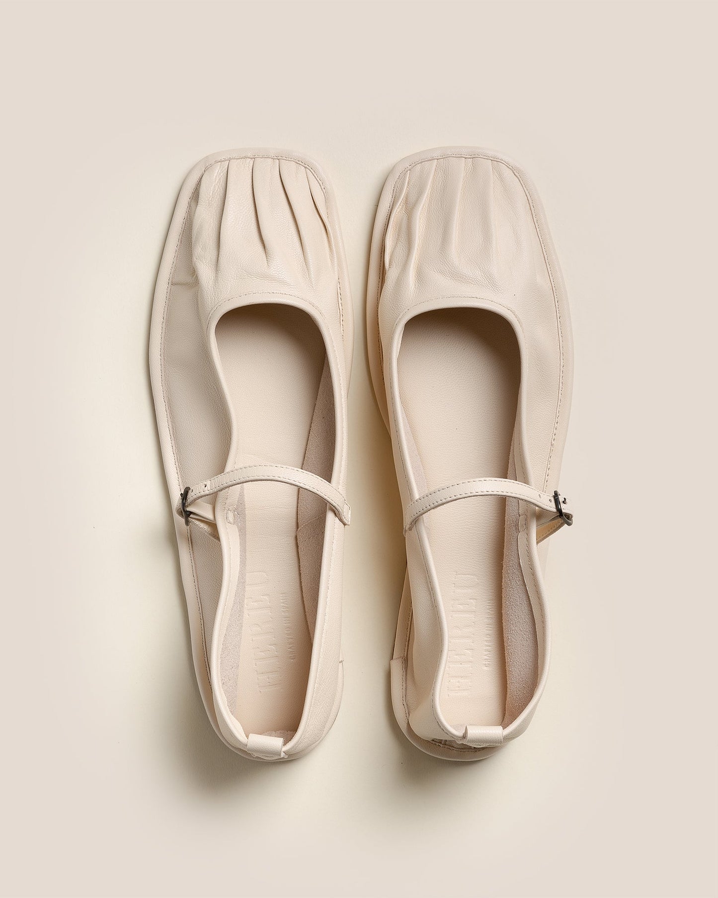 Hereu US DANSA - Pleated-Toe Mary Jane Pump - Women