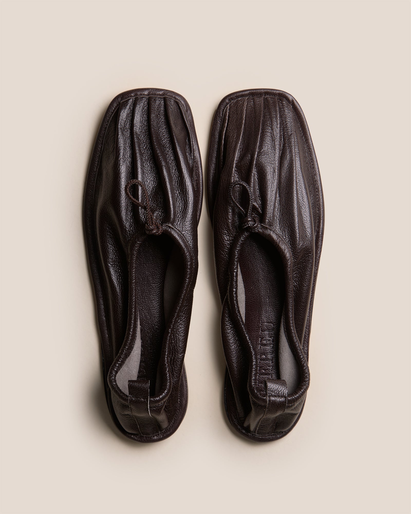 Hereu On sale PUNTERA SUPPLE SHINY - Pleated-Toe Pump - Women