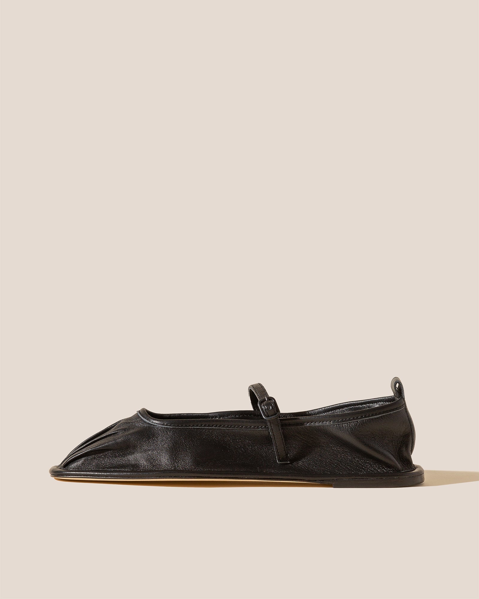 Hereu Outlet DANSA - Pleated-Toe Mary Jane Pump - Women