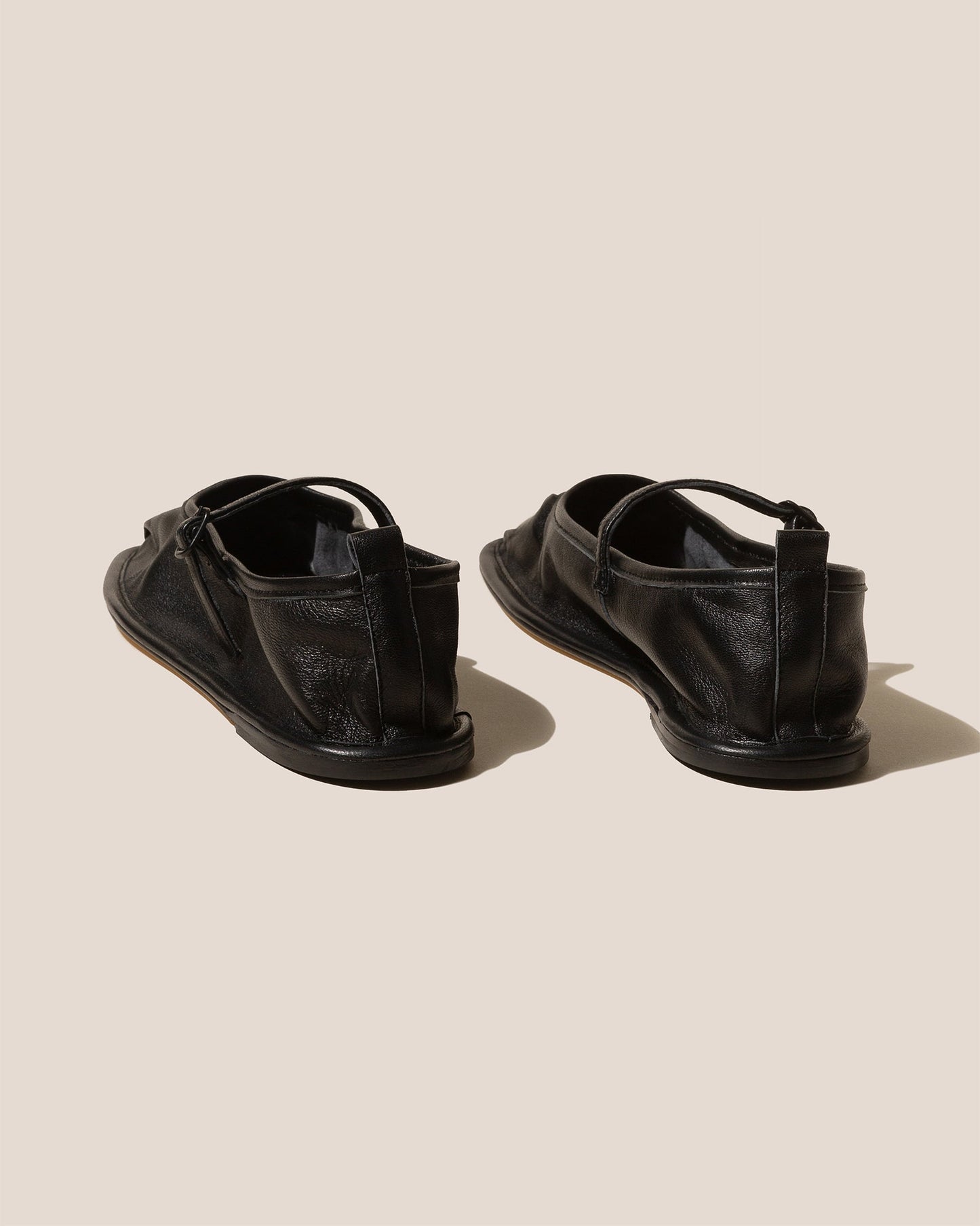 Hereu Outlet DANSA - Pleated-Toe Mary Jane Pump - Women