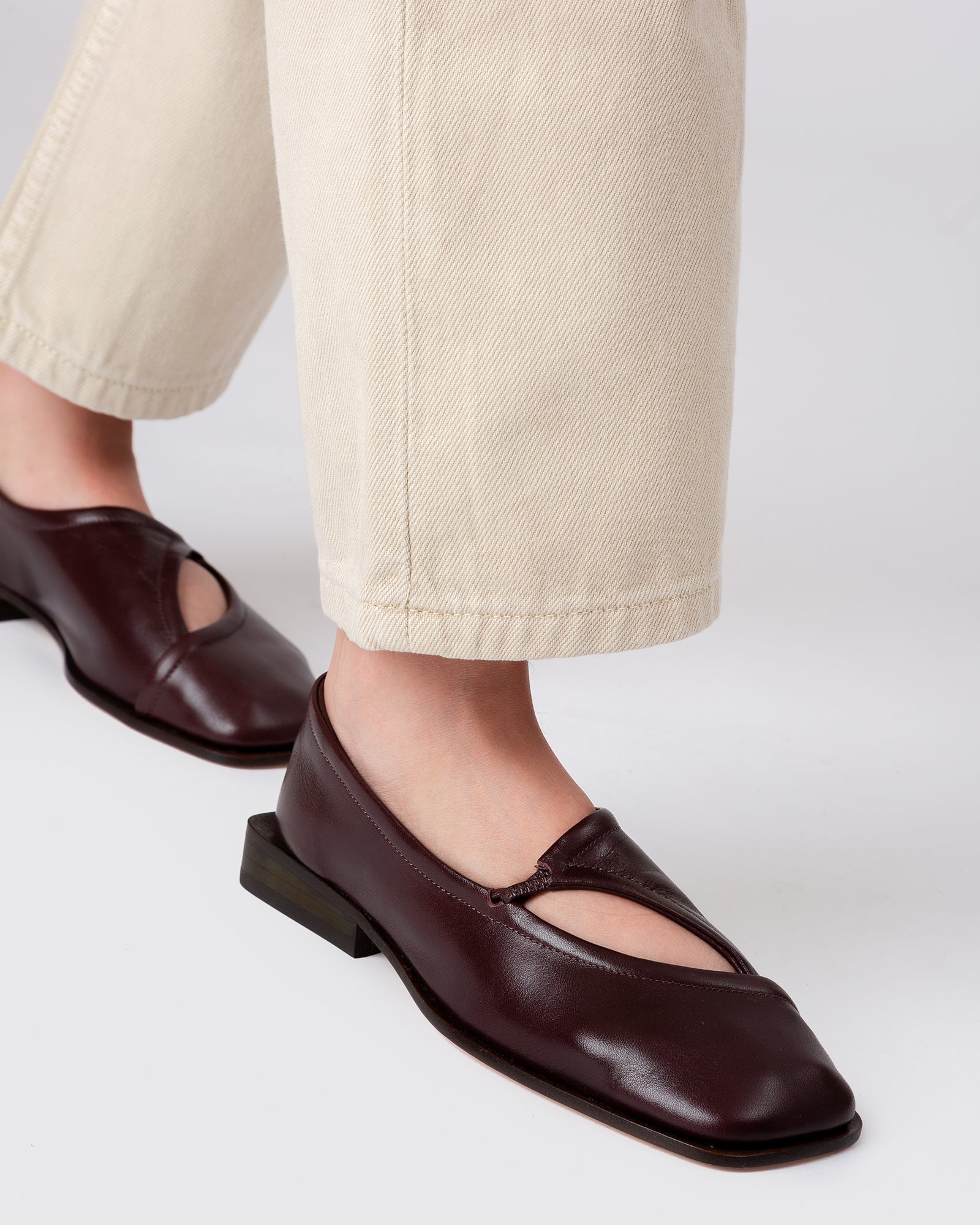 Hereu PETRA - Asymmetrical Pump - Women