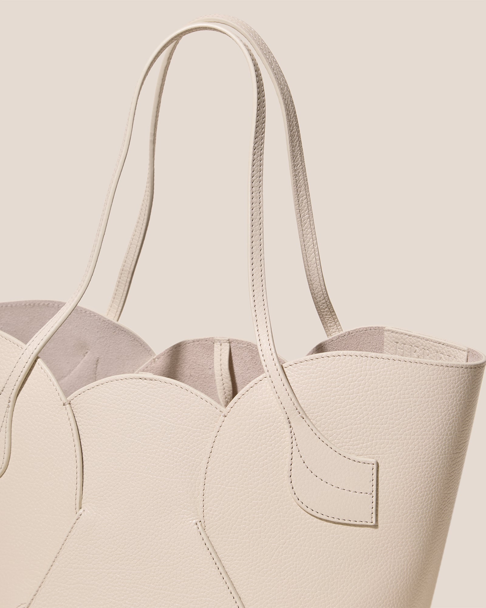 Hereu For sale SEPAL S GRAINY - Tulip Shape Zipped Tote Bag - Women
