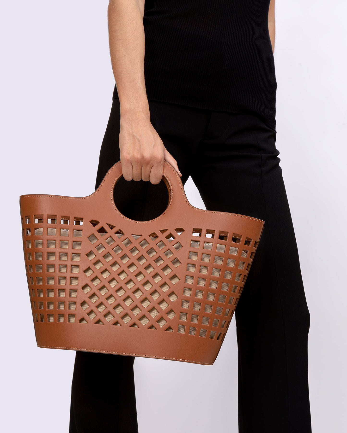 Hereu Hot Sale COLMADO - Cut-out Leather Tote Bag - Women