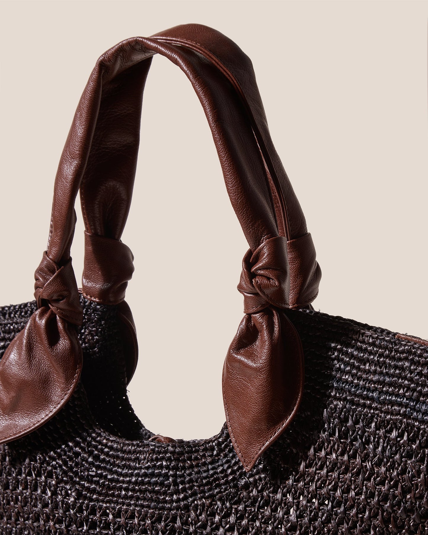 Hereu Outlet FONOL - Crocheted Raffia Basket - Women