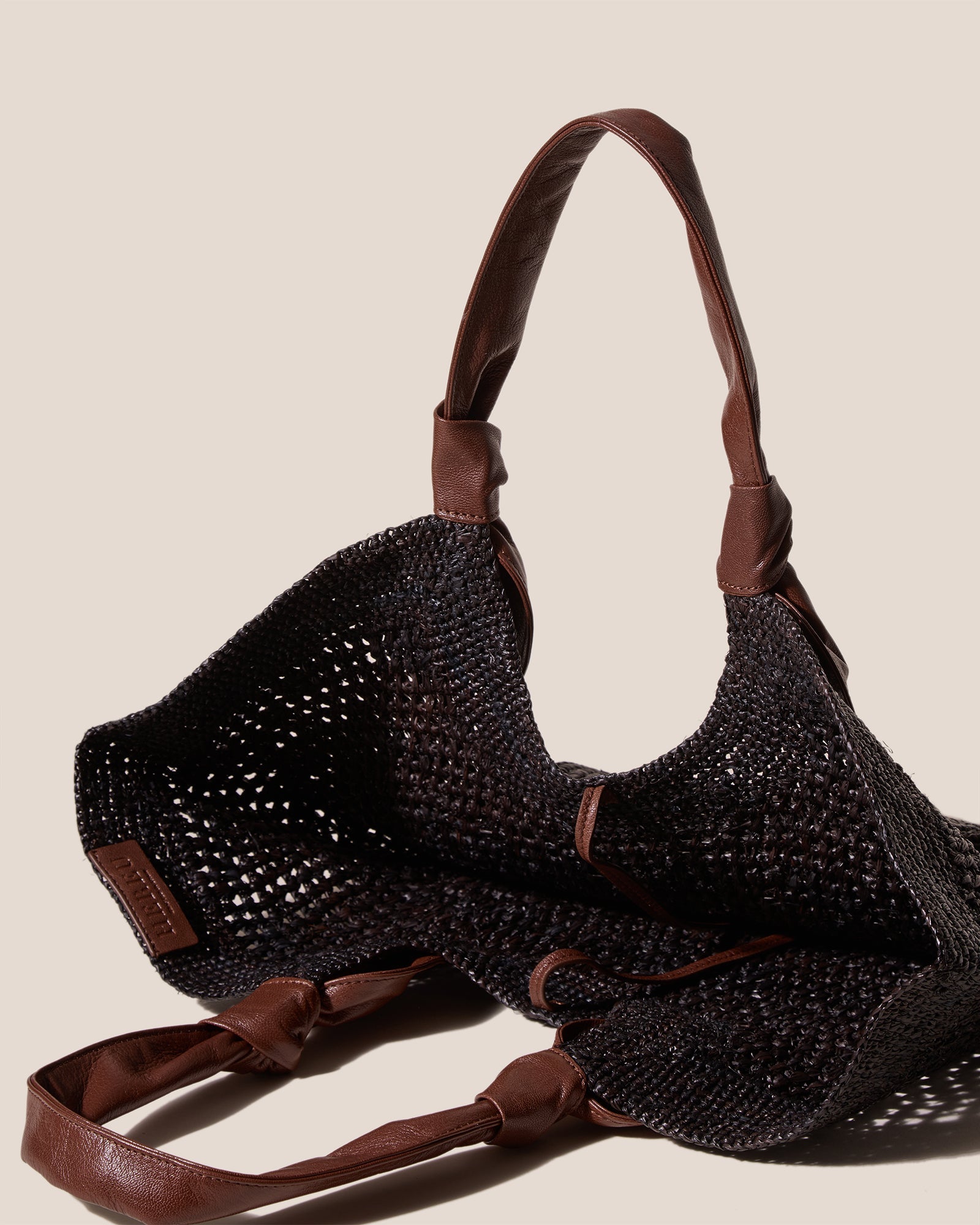 Hereu Outlet FONOL - Crocheted Raffia Basket - Women