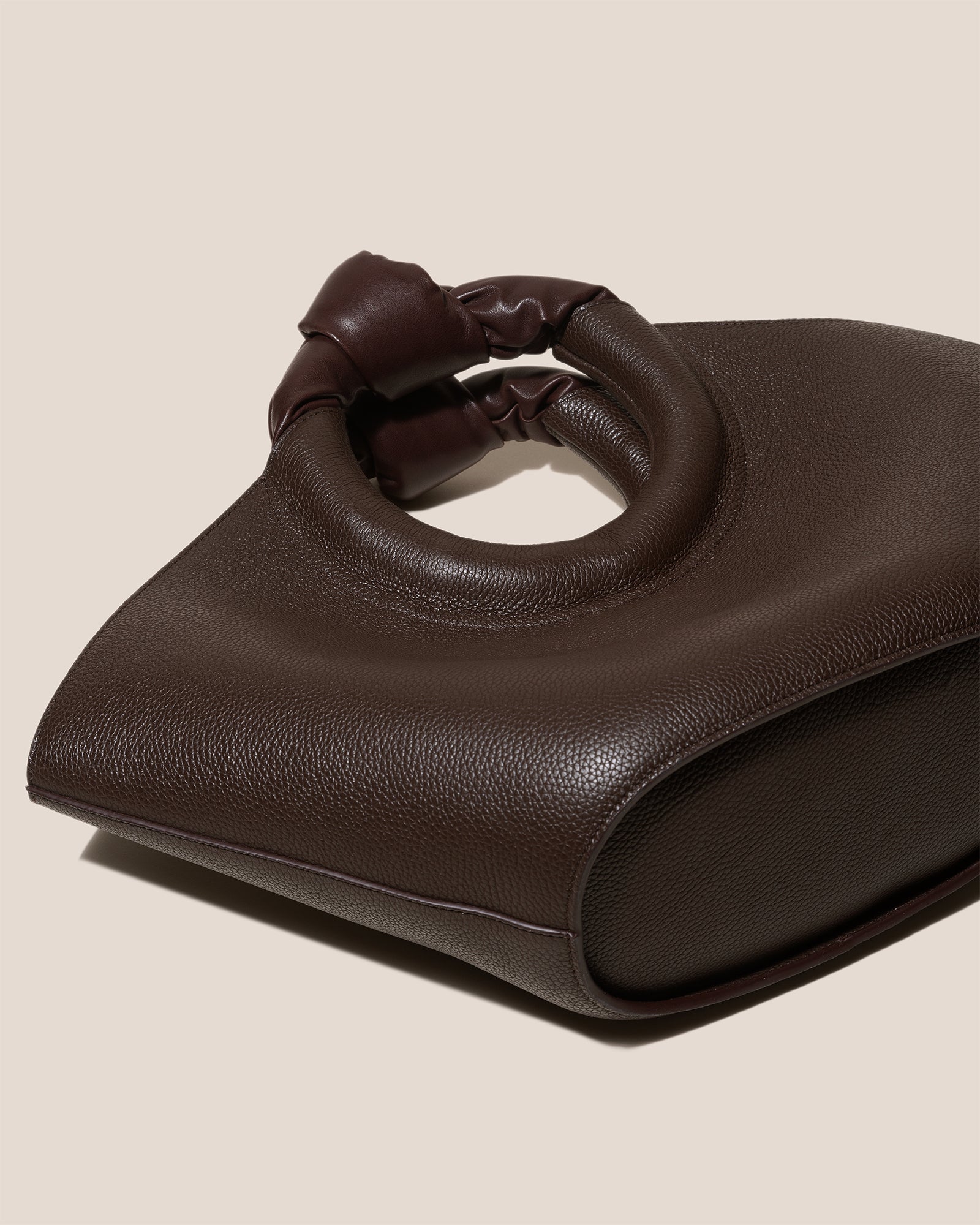 Hereu US CASTELL GRAINY - Knotted-handle Leather Tote Bag - Women