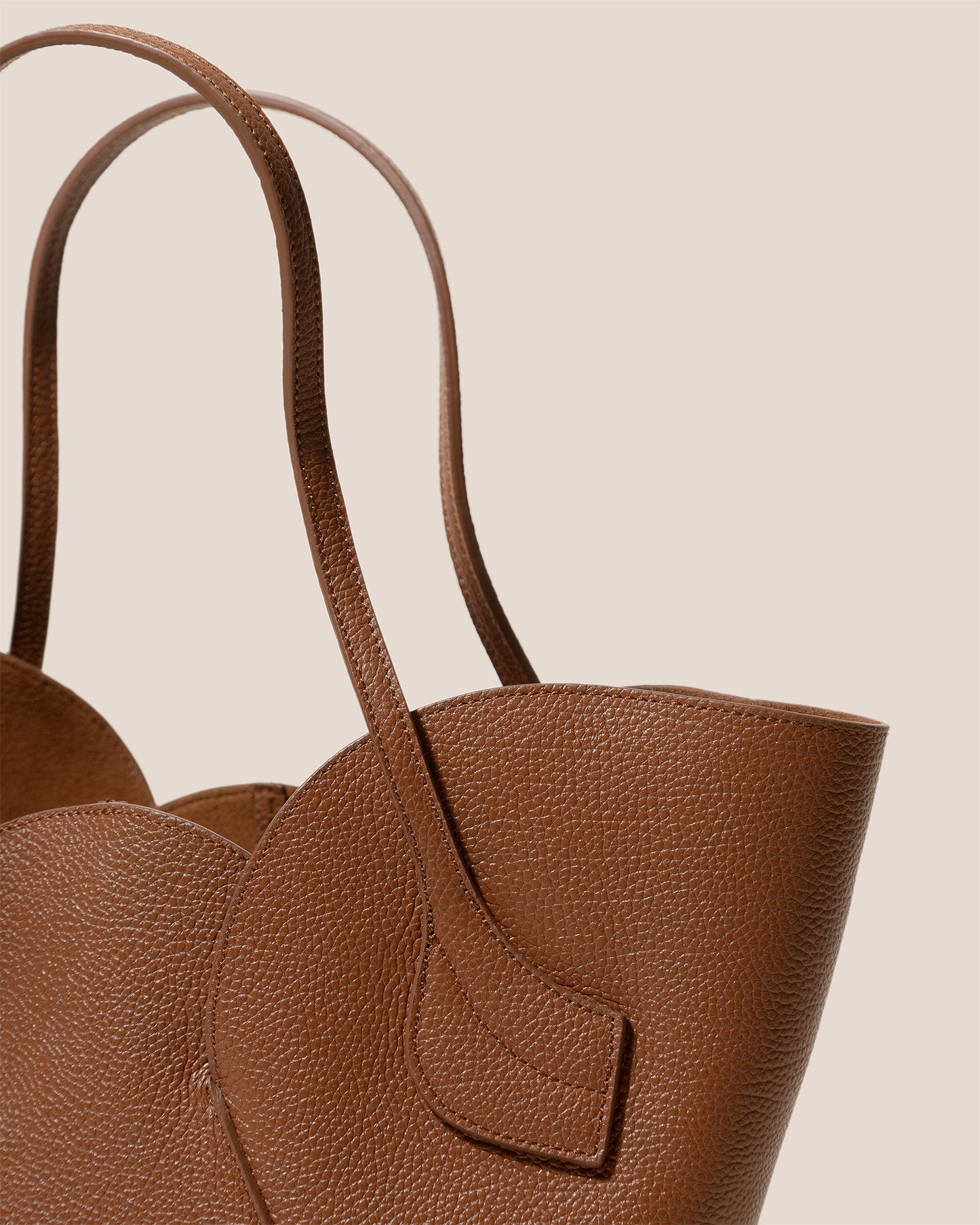 Hereu For sale SEPAL S GRAINY - Tulip Shape Zipped Tote Bag - Women