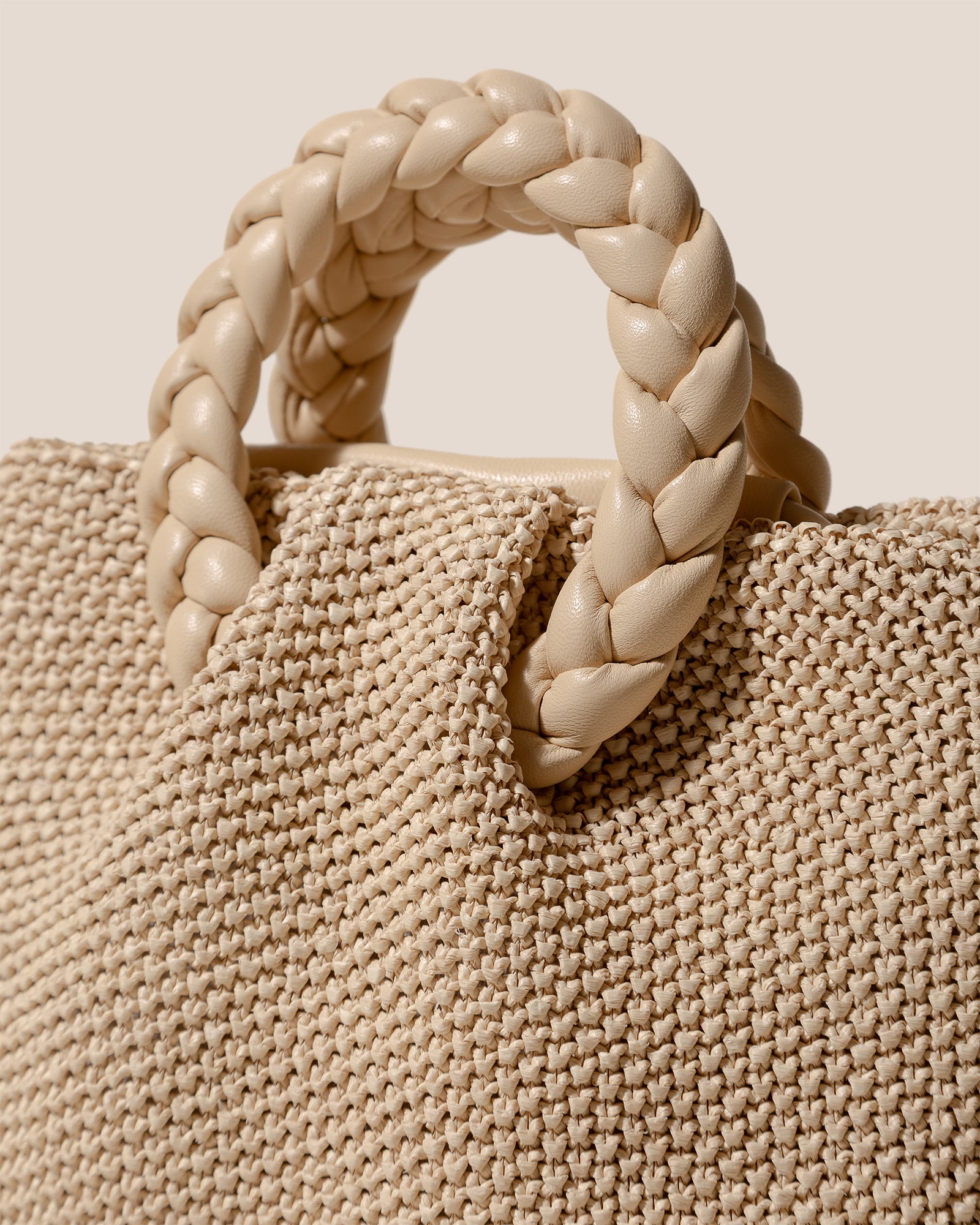 Hereu Outlet BOMBON M SOFT RAFFIA - Medium Plaited-handle Raffia Handbag - Women