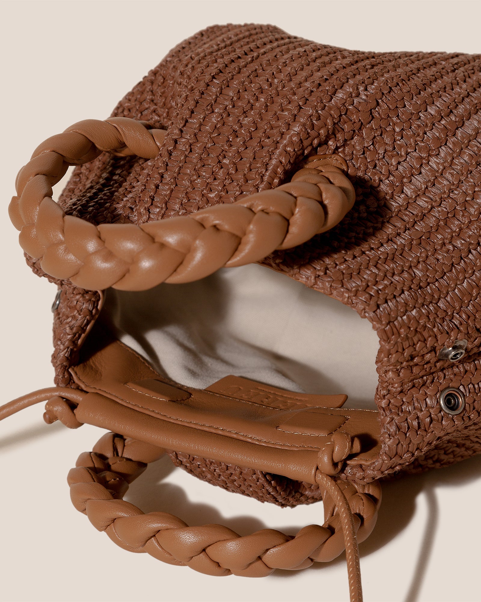 Hereu BOMBON M RAFFIA - Medium Plaited-handle Raffia Handbag - Women