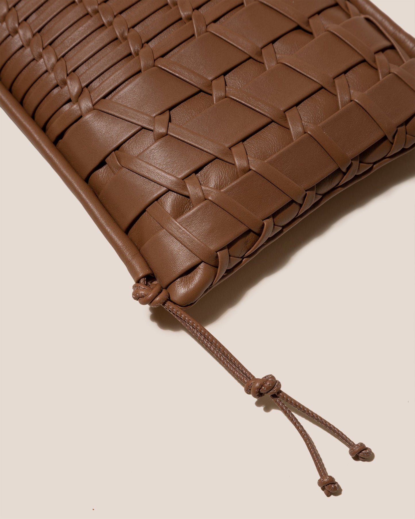 Hereu Outlet TRENA - Flat Square Crossbody Bag - Women|Men