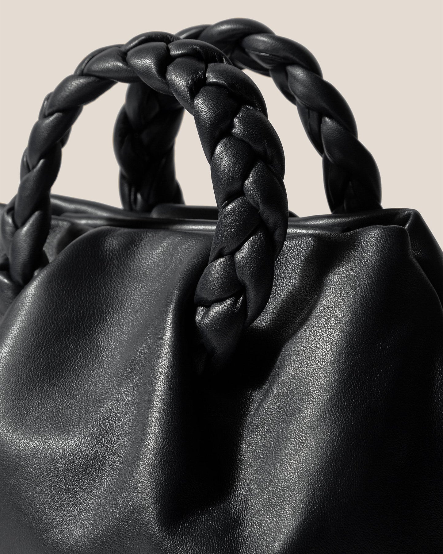 Hereu Discount BOMBON M - Medium Plaited-handle Leather Handbag - Women