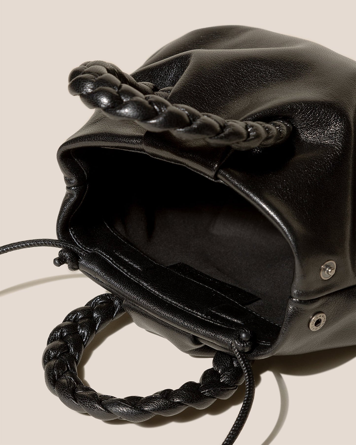 Hereu US BOMBON M SUPPLE SHINY - Medium Plaited-handle Leather Handbag - Women