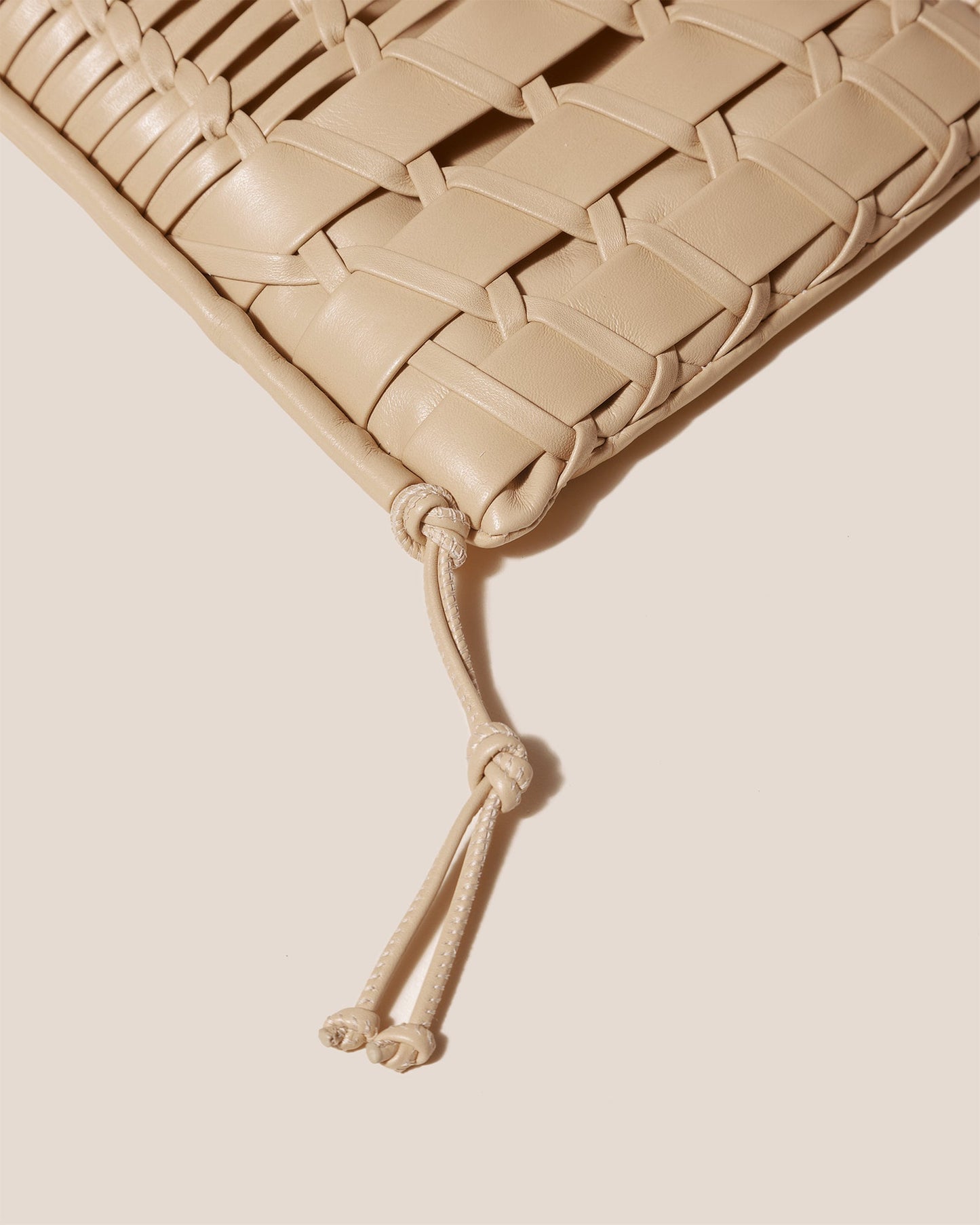 Hereu Outlet TRENA - Flat Square Crossbody Bag - Women|Men