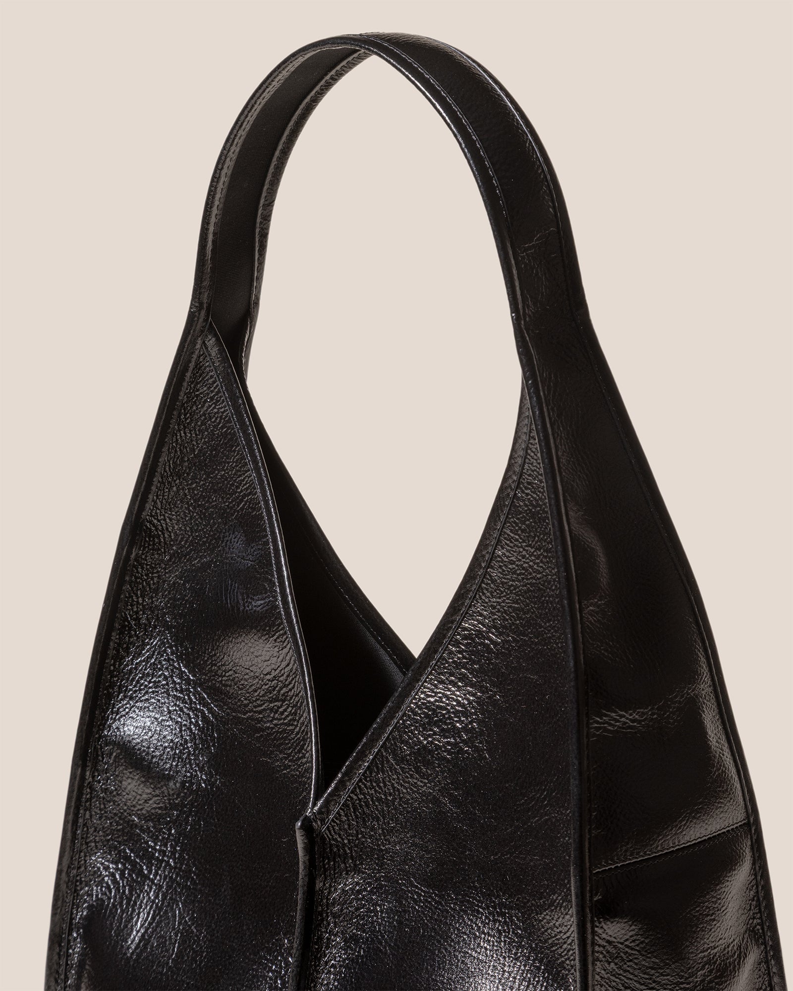 Hereu US CALELLA HOBO - Leather-trimmed Shoulder Bag - Women