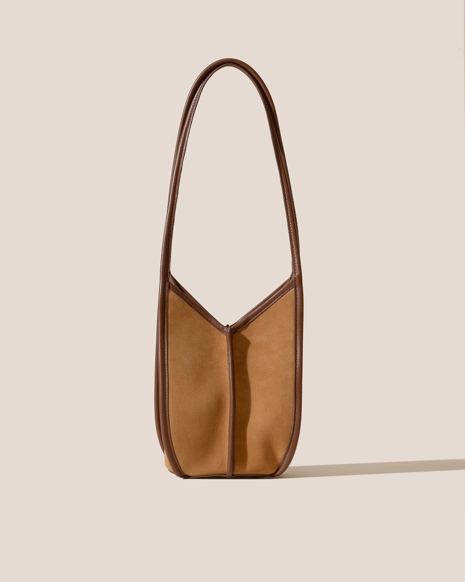 Hereu Online CALELLA BUCKET SUEDE - Leather-trimmed Shoulder Bag - Women