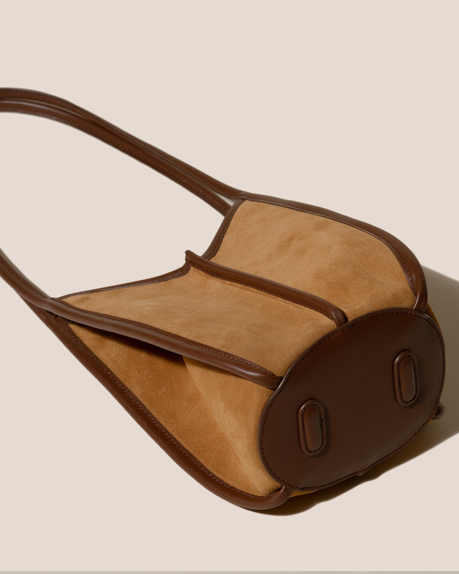 Hereu Online CALELLA BUCKET SUEDE - Leather-trimmed Shoulder Bag - Women