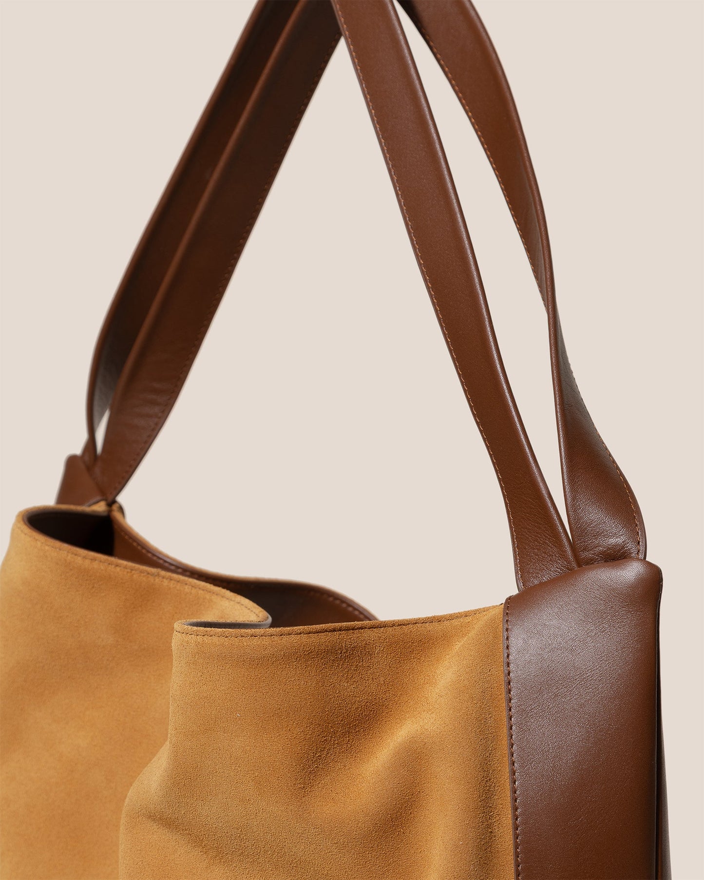 Hereu Outlet CADOR SUEDE - Slouchy Shoulder Bag - Women