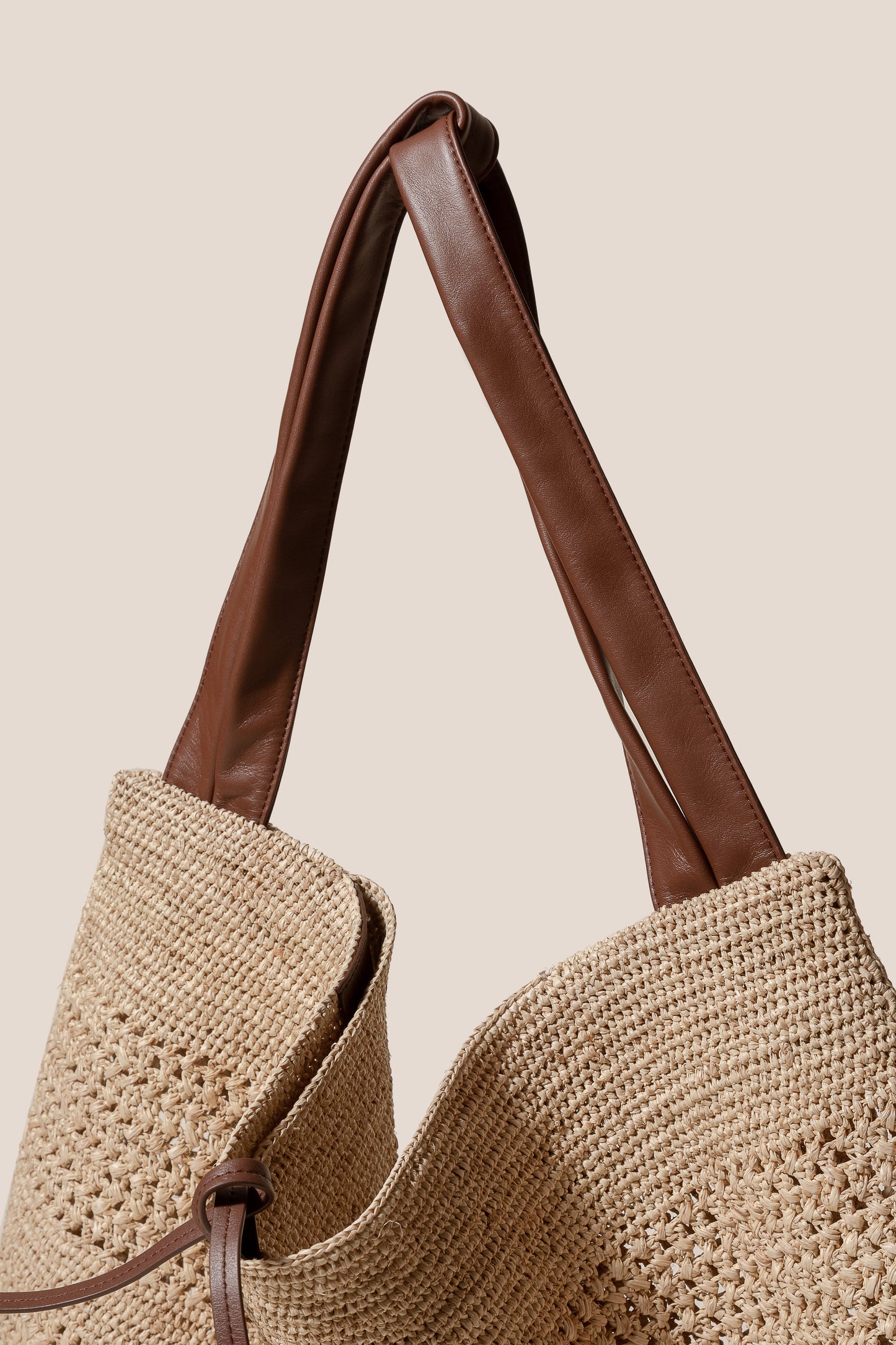 Hereu US CADOR - Slouchy Crocheted Raffia Crocheted Shoulder Bag - Women