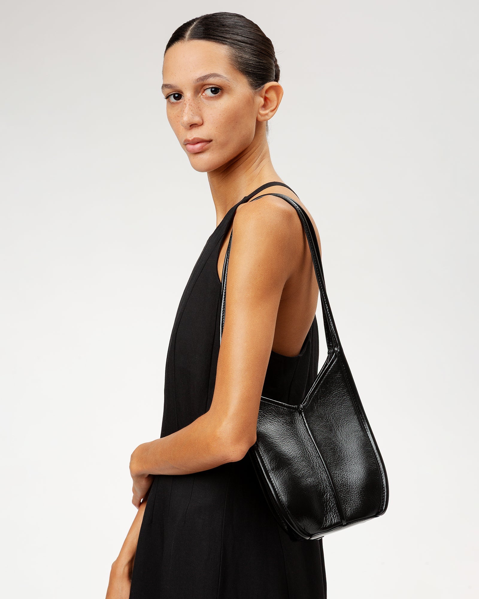 Hereu For sale CALELLA BUCKET LEATHER - Leather-trimmed Shoulder Bag - Women