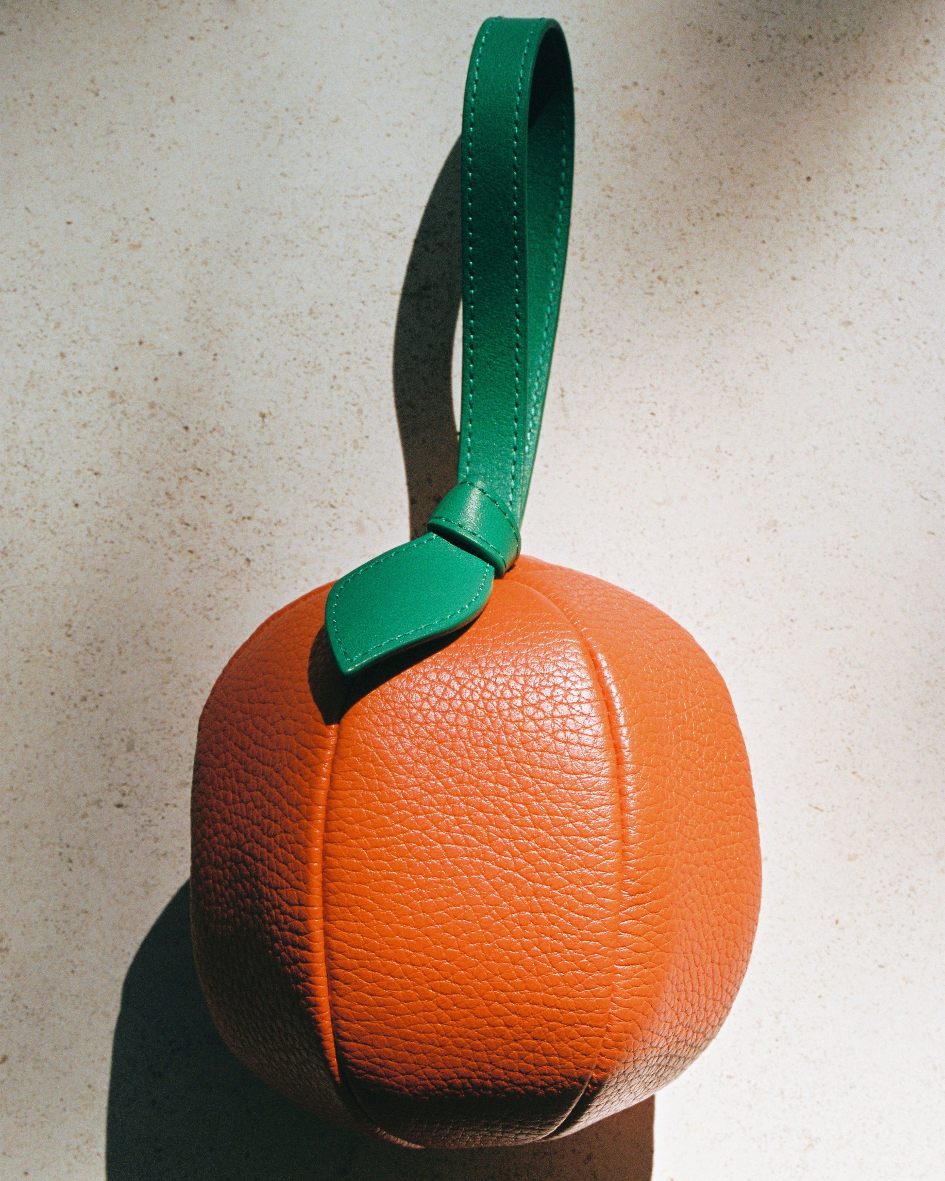 Hereu US TARONJA PURSE - Orange-Shaped Leather Coin Purse - Women