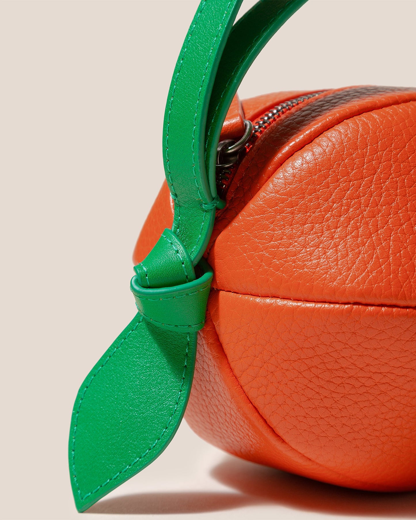 Hereu US TARONJA PURSE - Orange-Shaped Leather Coin Purse - Women