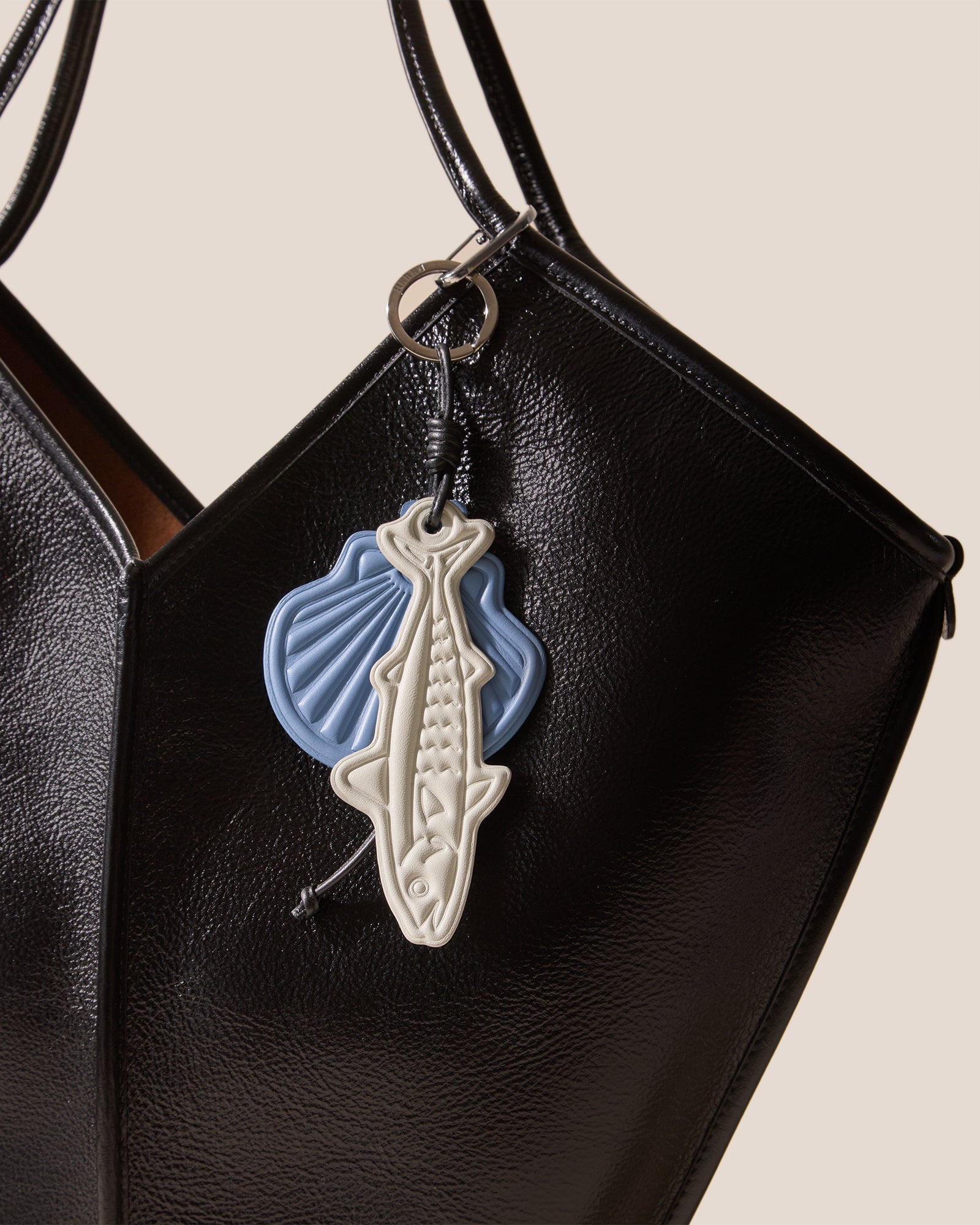 Hereu Outlet LAMAR KEYCHAIN - Embossed Leather Keychain - Women