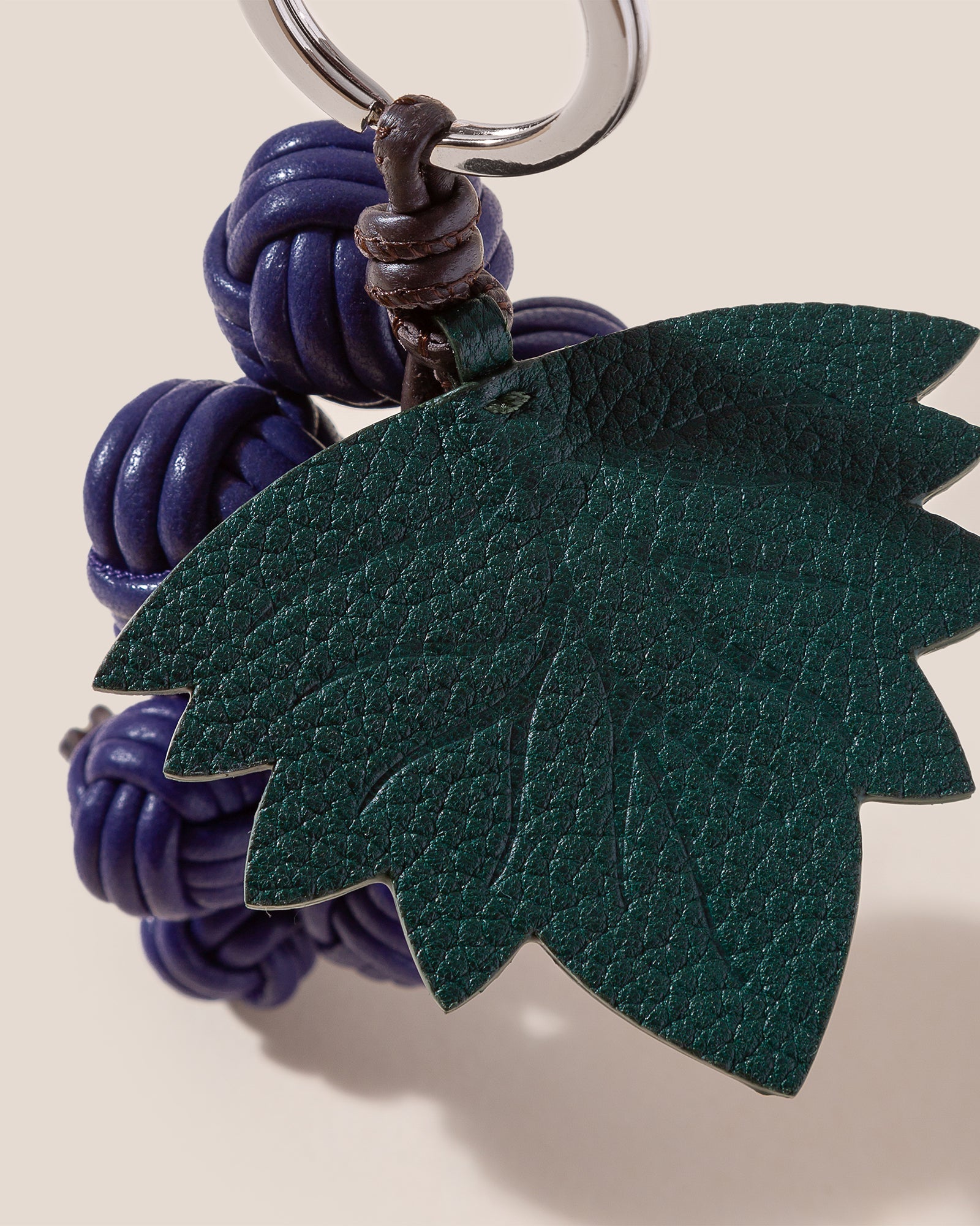 Hereu New RAÏM - Hand-Knotted Grapes Leather Key Holder - Women