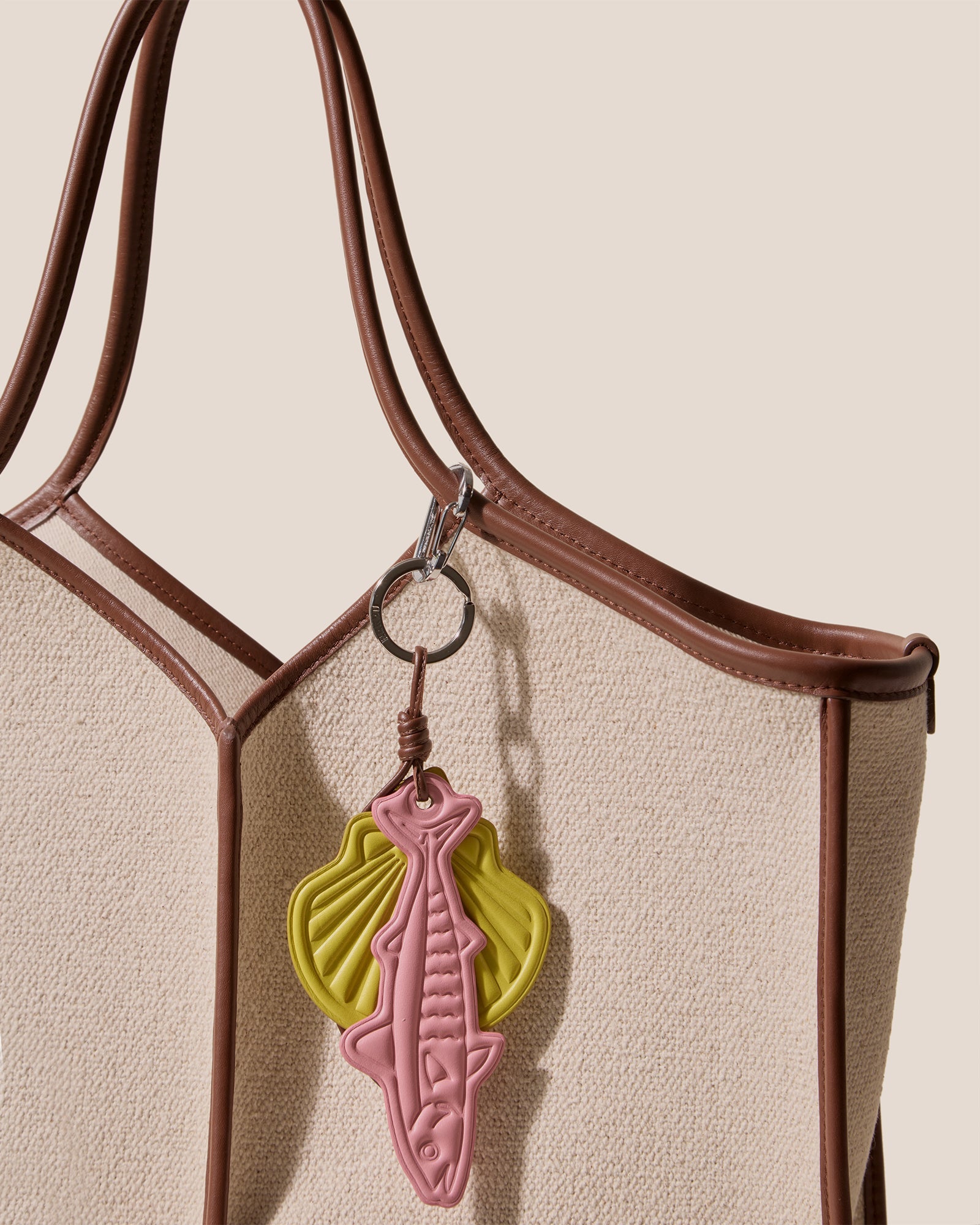 Hereu LAMAR KEYCHAIN - Embossed Leather Keychain - Women