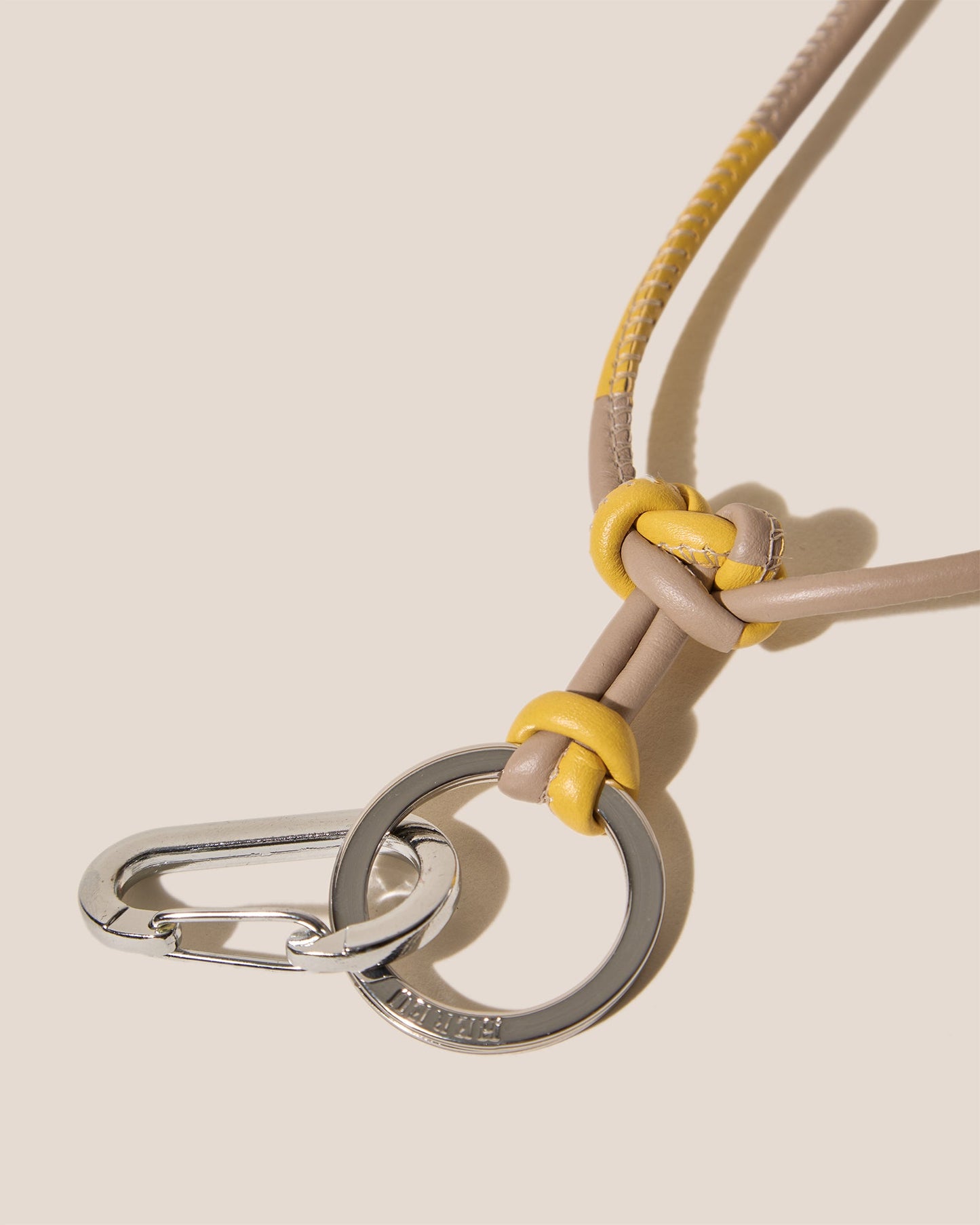 Hereu Online LLUM KEYCHAIN - Hand-Knotted Patchwork Keychain - Women