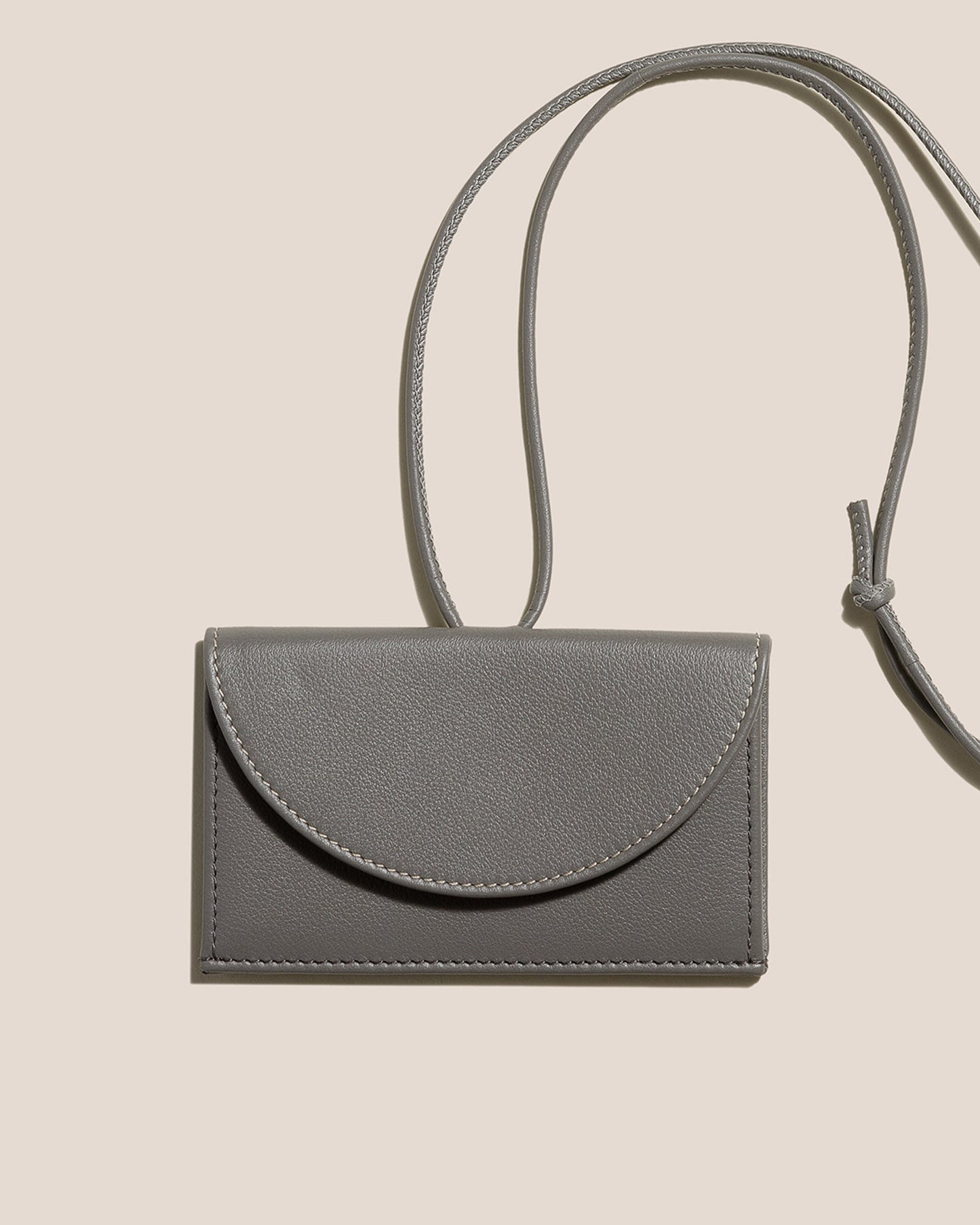 Hereu New PENJAT - Leather Wallet with Strap - Women