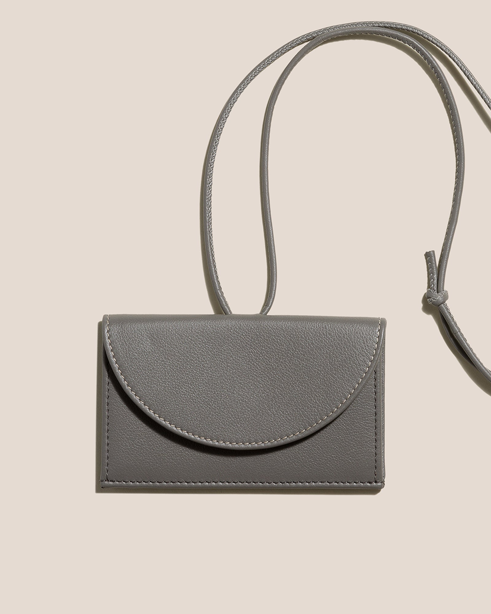 Hereu New PENJAT - Leather Wallet with Strap - Women