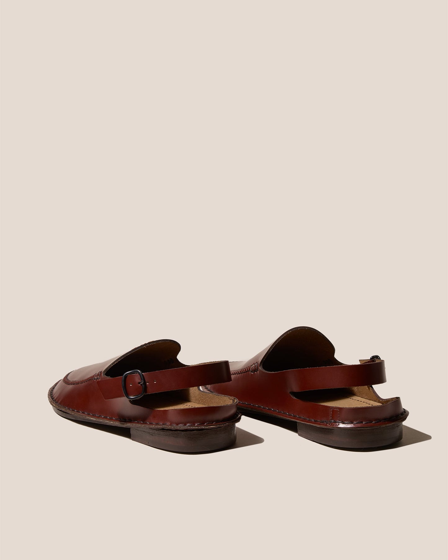 Hereu Online RAFEL - Men’s Double-Stitched Slingback Clog - Men