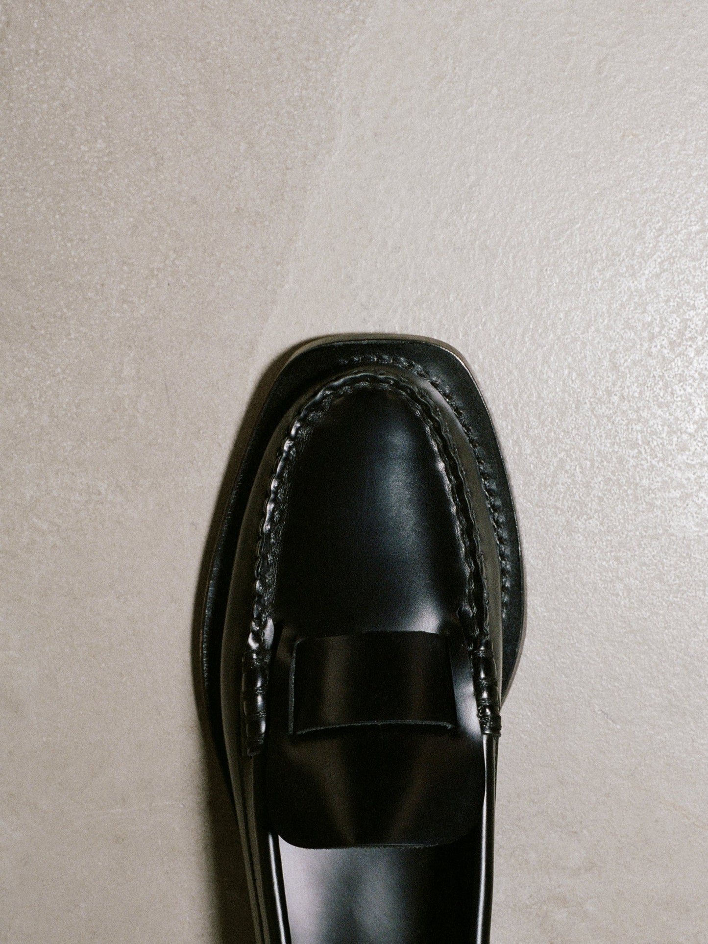 Hereu Online SINEU - Interlaced Detail Slip-On Loafer - Women