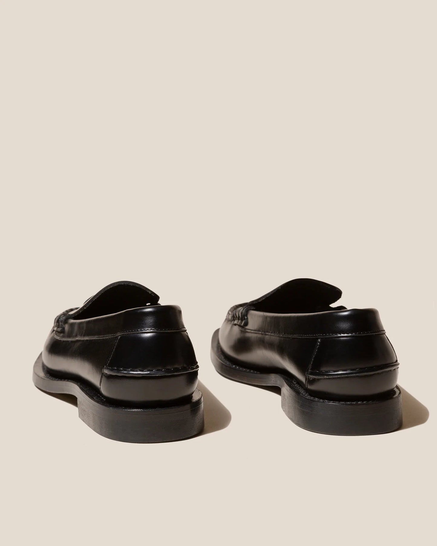 Hereu Online SINEU - Interlaced Detail Slip-On Loafer - Women