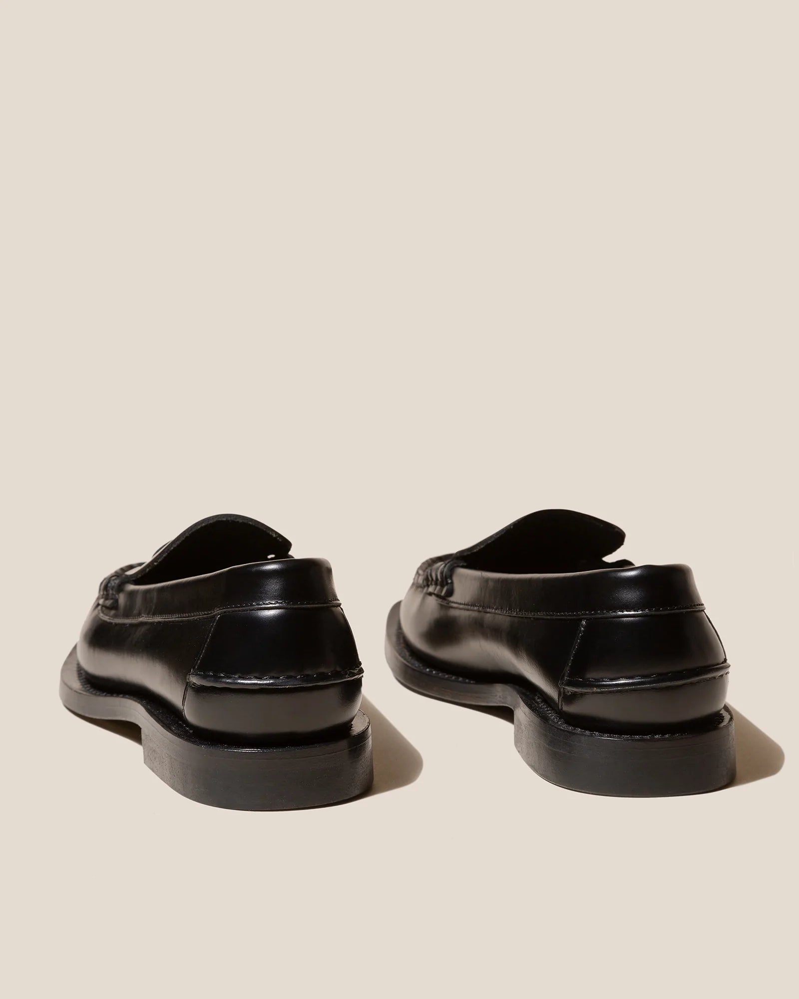 Hereu Online SINEU - Interlaced Detail Slip-On Loafer - Women