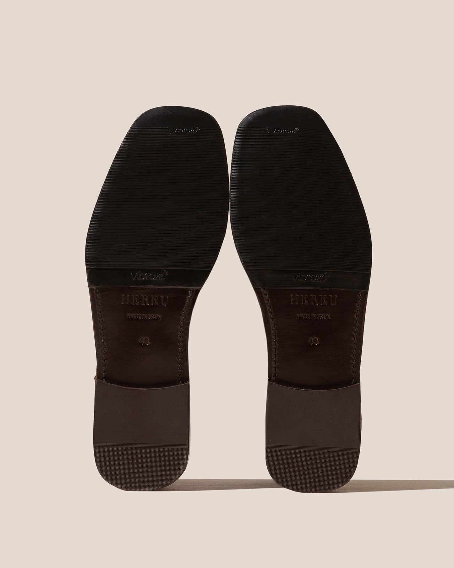 Hereu Online SINEU - Interlaced Detail Slip-On Loafer - Women