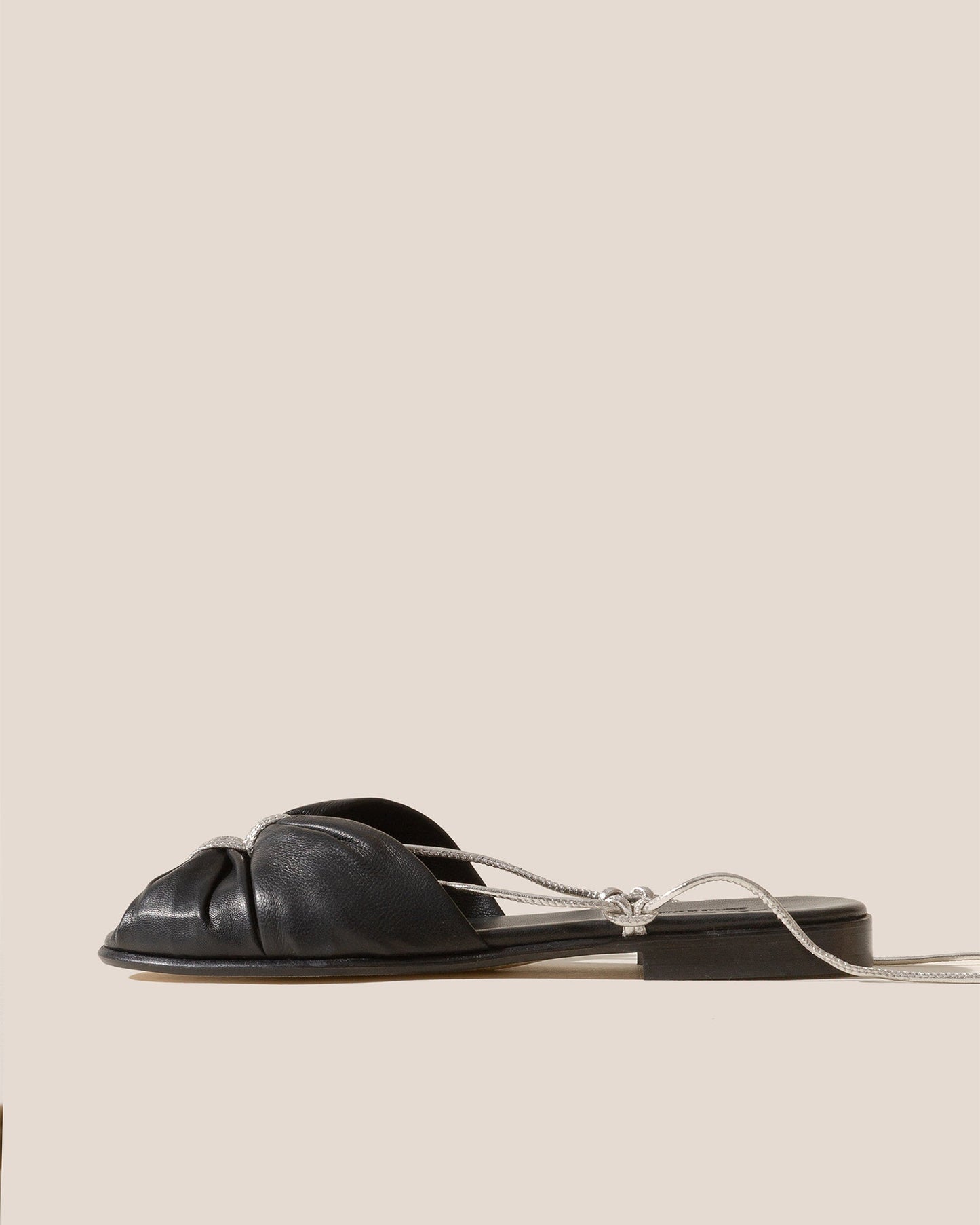Hereu Outlet NUAT - Ruched Lace-up Sandal - Women